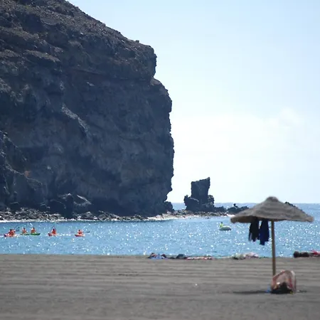 בית אירוח Be&ba Chinijo גראן טאראחל